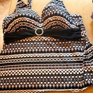 Tankini top size 18W